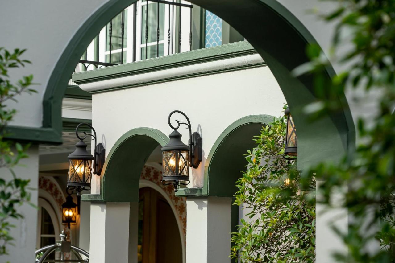 La Petite Salil Sukhumvit Thonglor 1 Hotel Bangkok Exterior photo