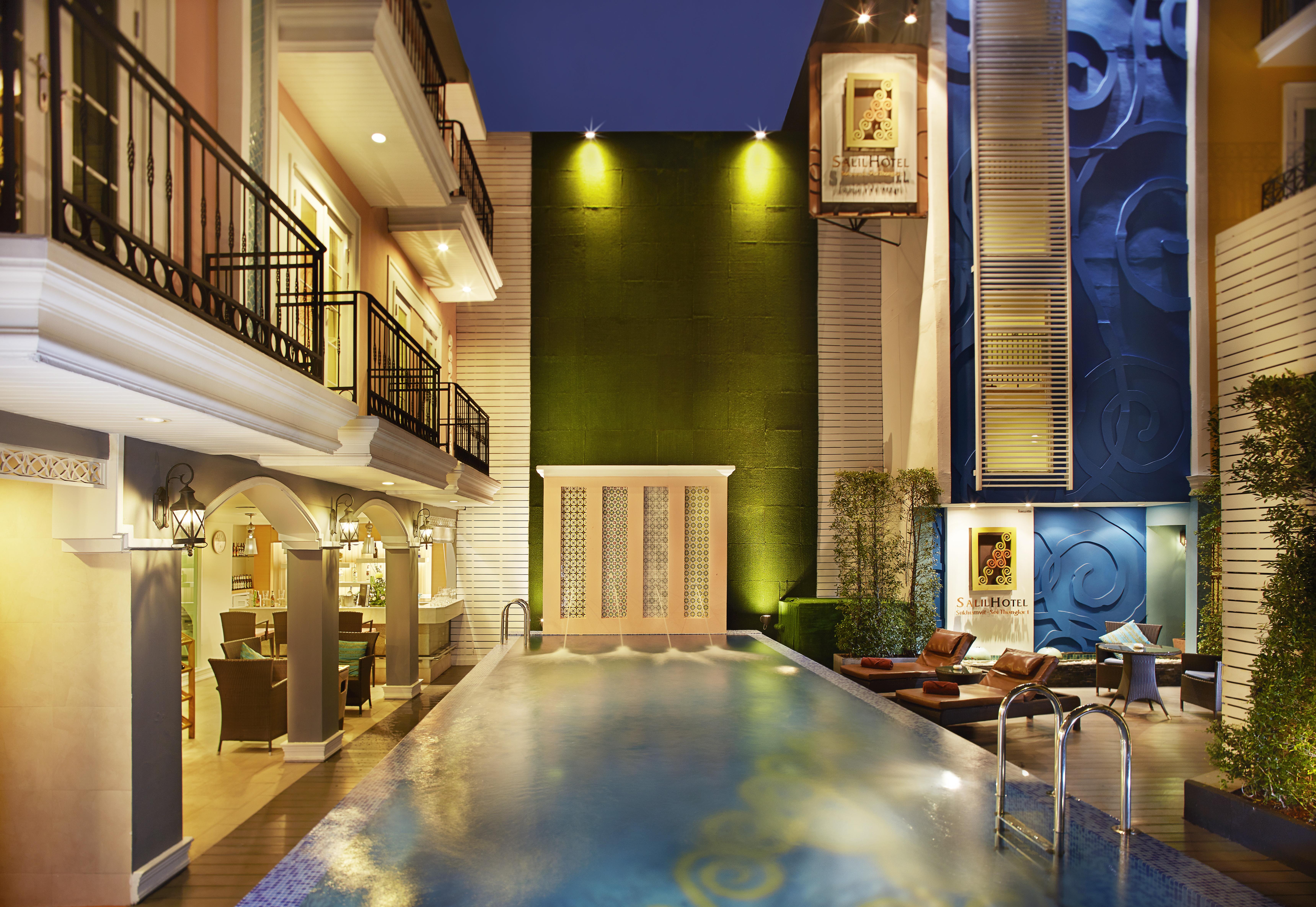 La Petite Salil Sukhumvit Thonglor 1 Hotel Bangkok Exterior photo
