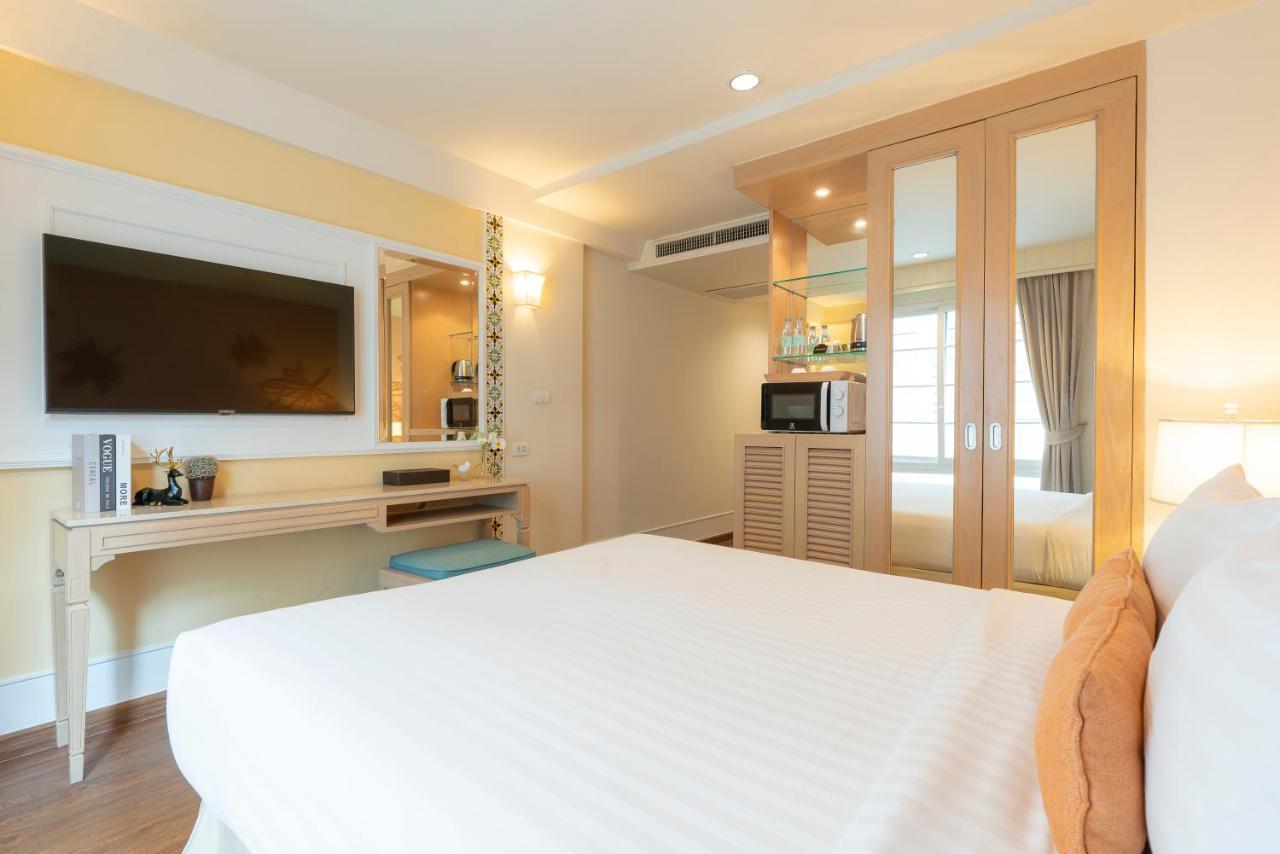 La Petite Salil Sukhumvit Thonglor 1 Hotel Bangkok Exterior photo
